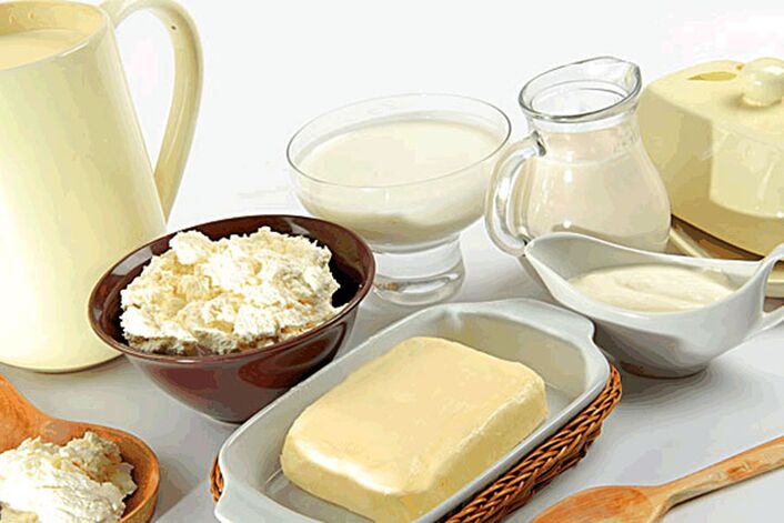Pieno produktai, skirti pasigaminti kaukes nuo senėjimo namuose